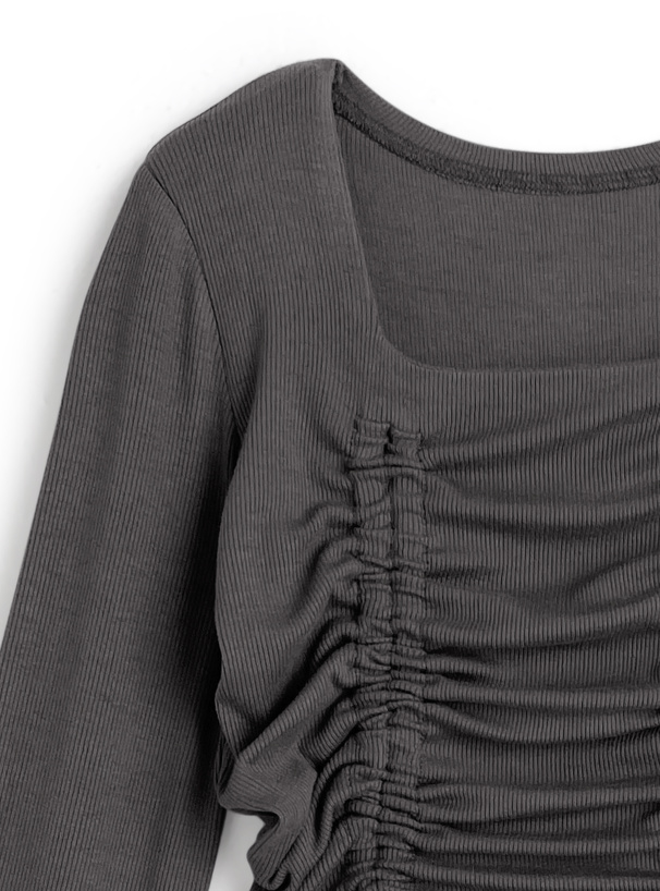 スクエアネックドロストトップス