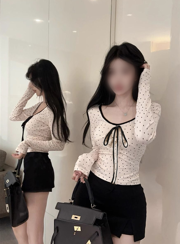 新品 Andequal リボンスリーブトップス グリーン シルバー グリッター ラメリブカットソー【洗濯機洗い可】（カットソー） | OPAQUE