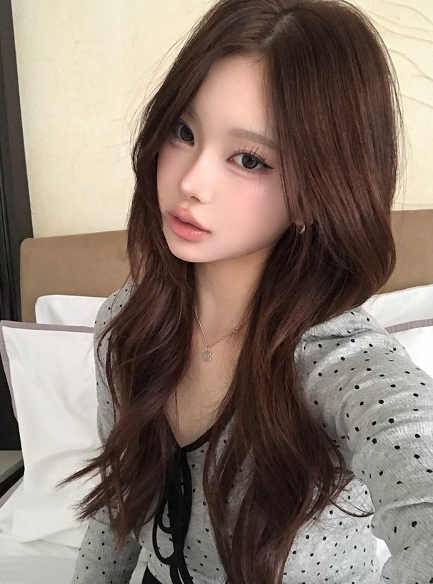 ドット柄フロントリボントップス