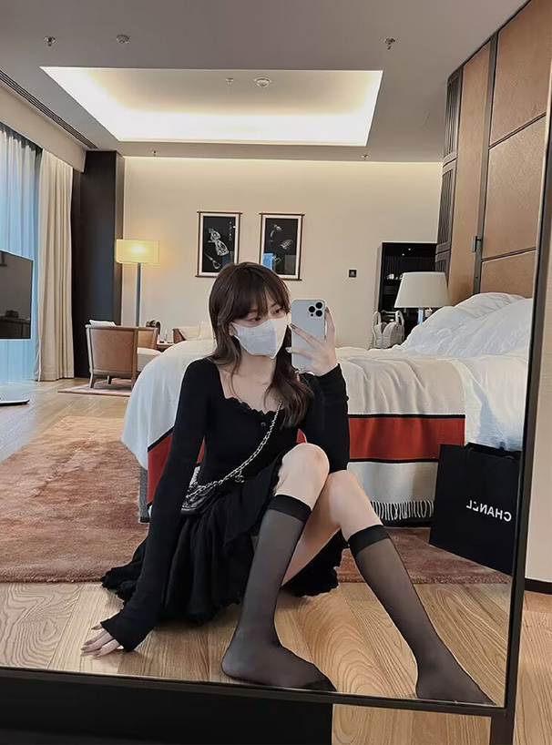 レースフレアミニワンピース