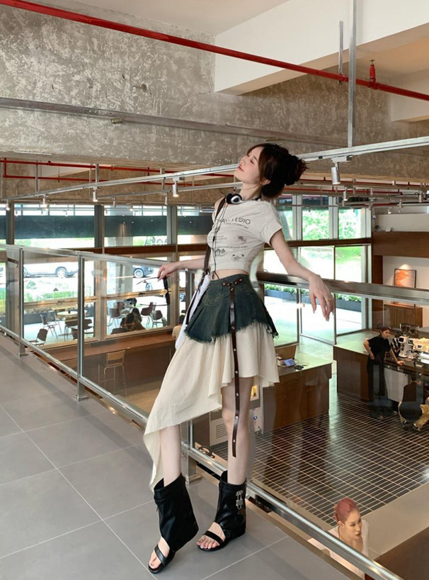 異素材ドッキングアシンメトリーベルトデニムミニスカート