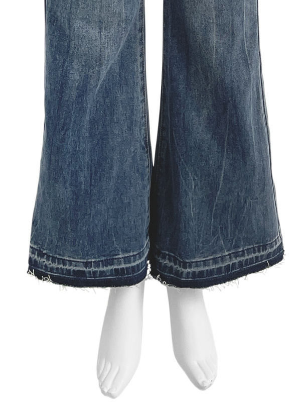 フレアデニムパンツ