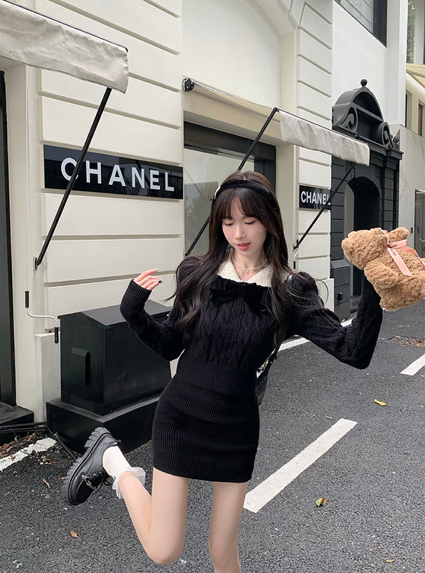 リボン付きケーブル編みトップス×タイトミニスカートニット