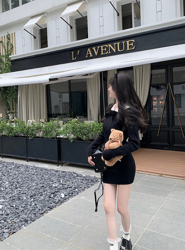 リボン付きケーブル編みトップス×タイトミニスカートニットセットアップ