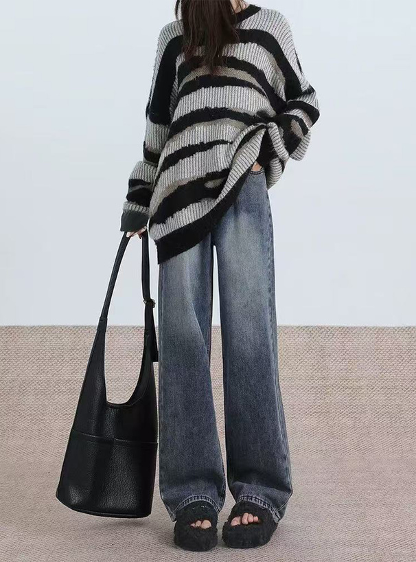 ブリーチ加工ストレートデニムパンツ