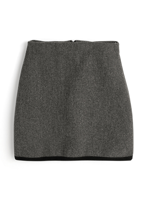 配色ラインジャケット×タイトミニスカートセットアップ