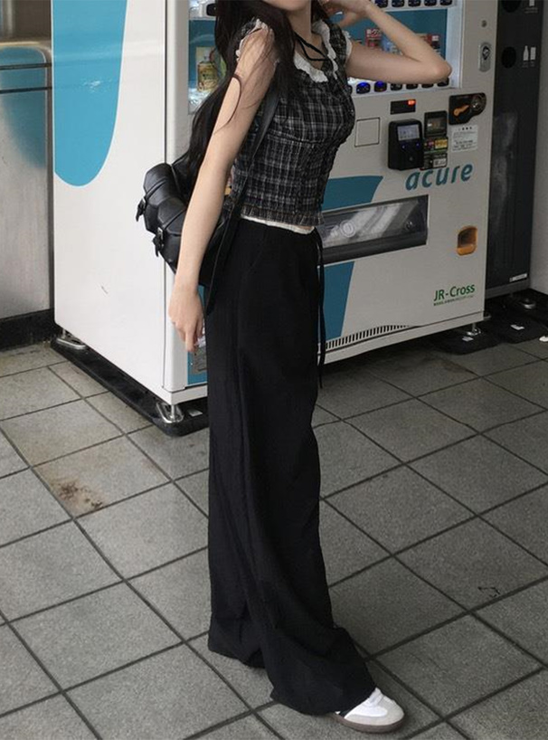 チェック柄フリルリボンシャーリングブラウス