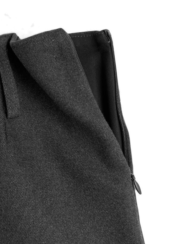 ベルト付きスリットミニスカートパンツ