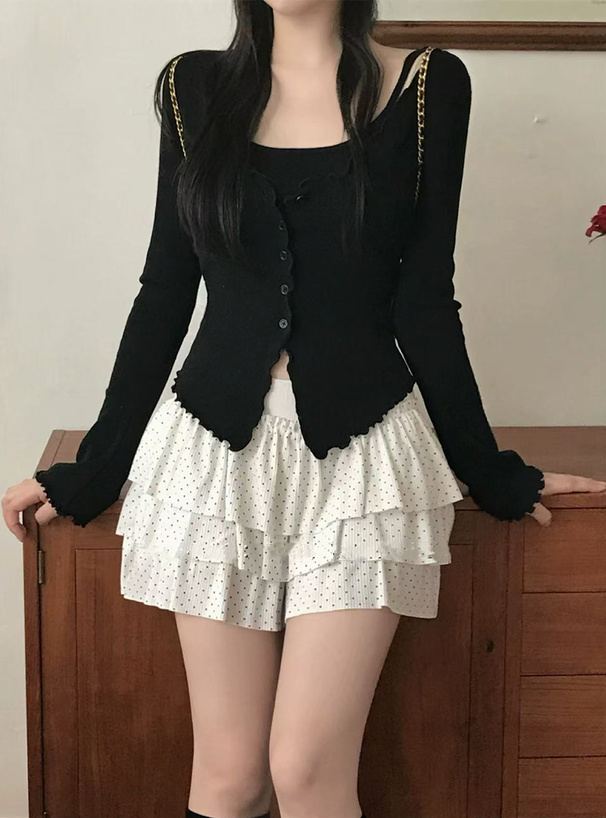 メロウフリルレイヤード風ニットトップス