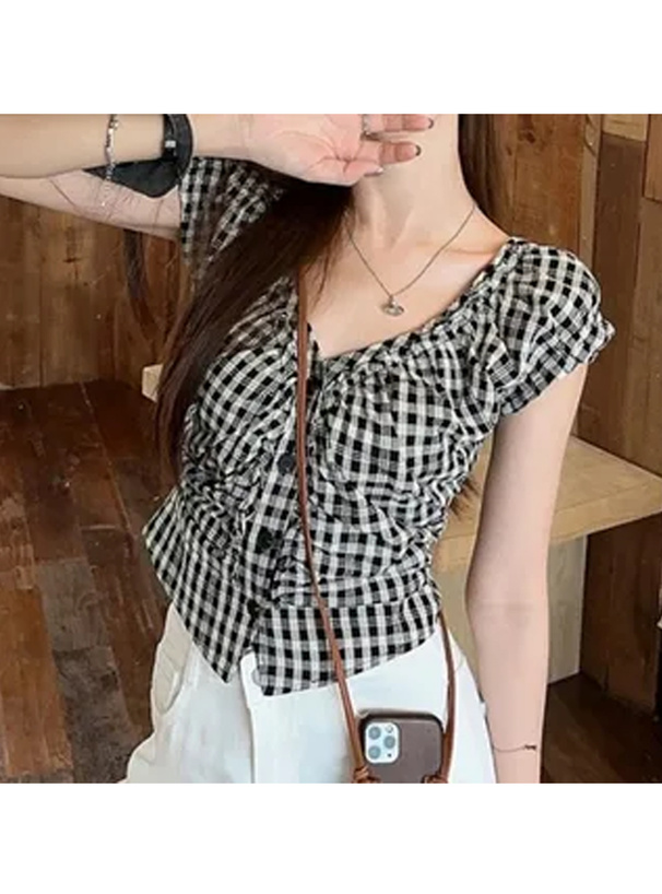 美品 バーバリー ノースリーブ タンクトップ 襟 フリル ノバチェック y2k BURBERRY BLUE LABEL（タンクトップ）のフリマアイテム一覧