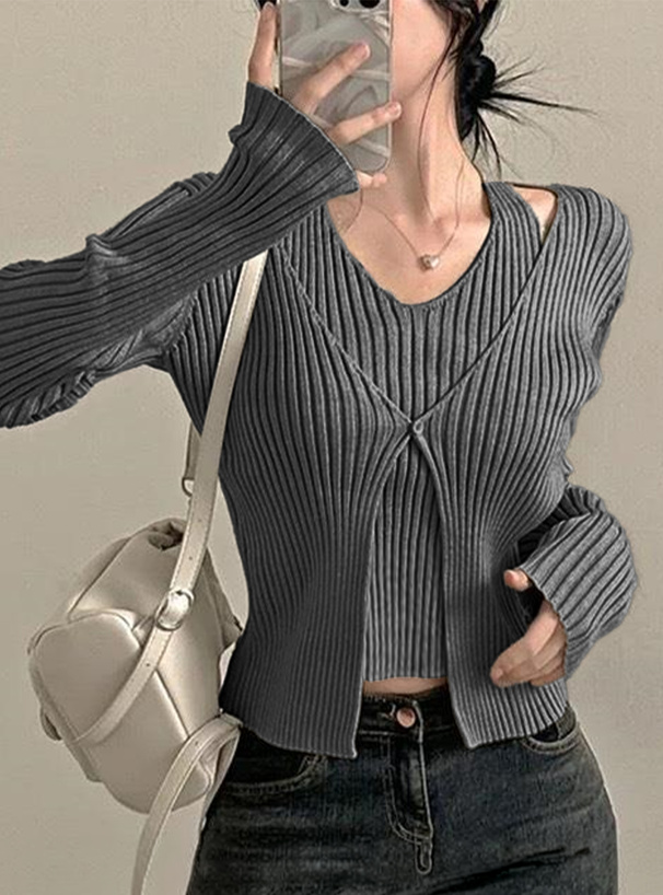 レイヤード風リブニットトップス