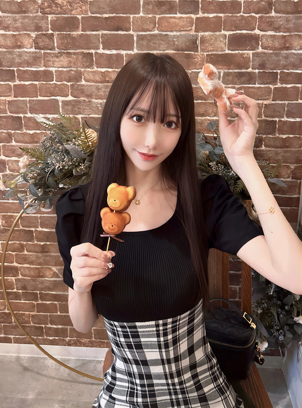 みるみるページ リビルドダブルデニムパンツ】 ST-225913 Brand：ミリロピュール