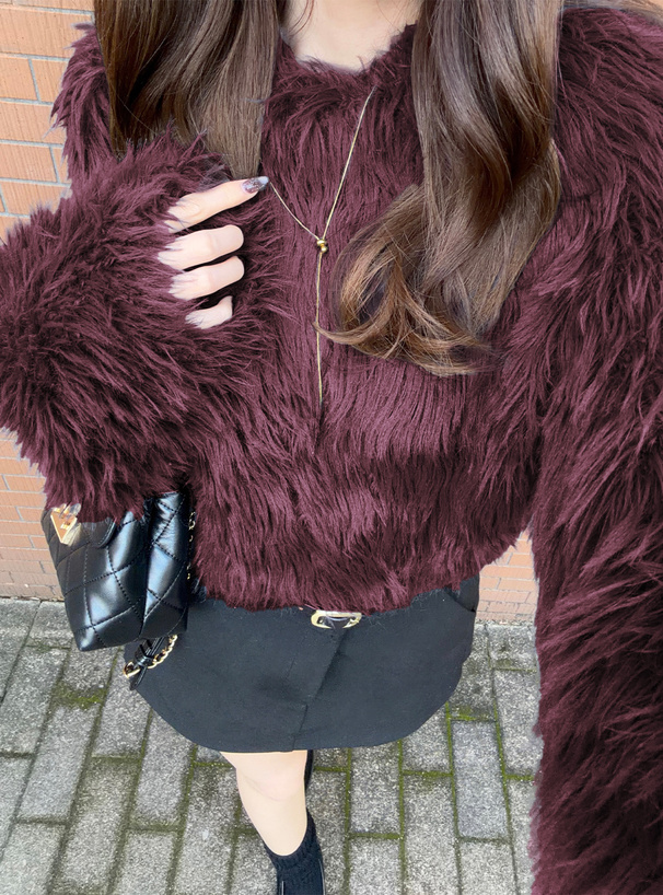 ショート丈シャギーニットトップス