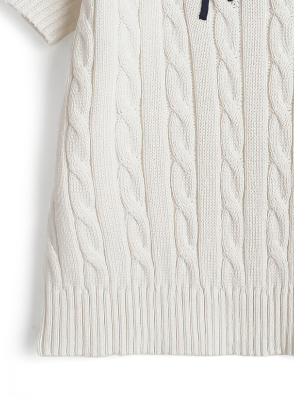 ロゴテープ半袖ケーブル編みニットトップス