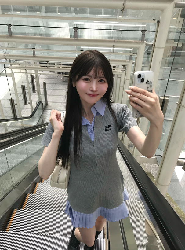 襟付プリーツニットミニワンピース