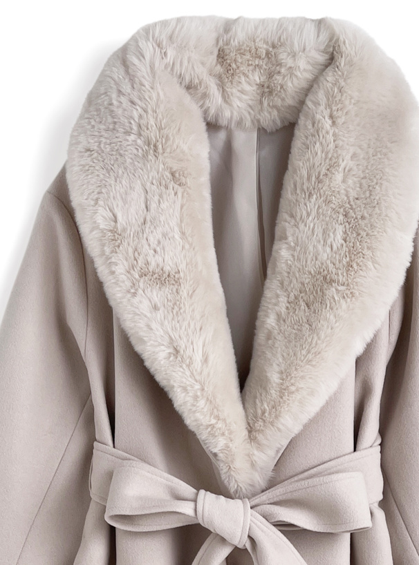 リボンベルト付きファーガウンコート