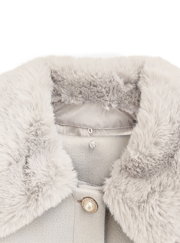 ビジューボタンファーショート丈コート[kz700] | レディース