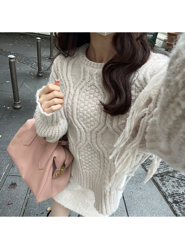 フリンジケーブル編みラウンドネックニットトップス