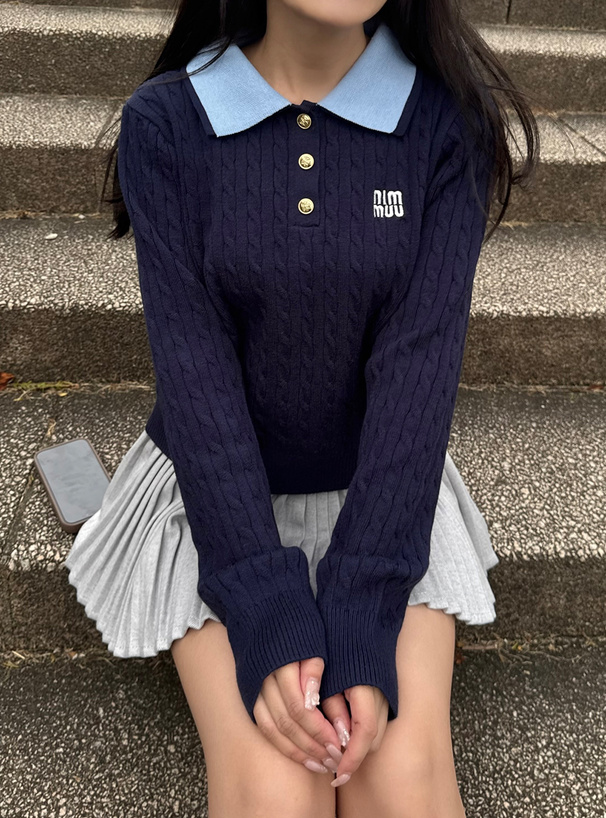 ダブルカラーケーブル編みニットトップス