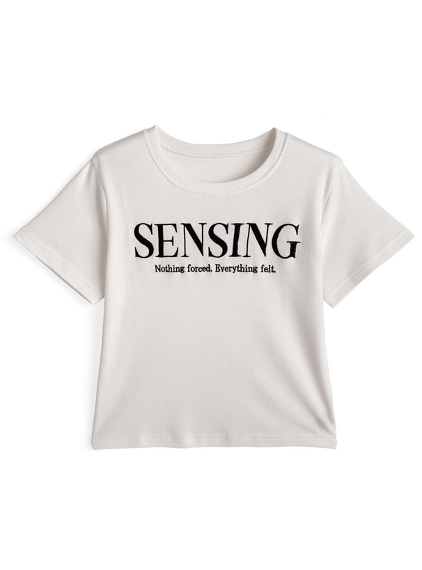 ロゴ刺繍Tシャツ