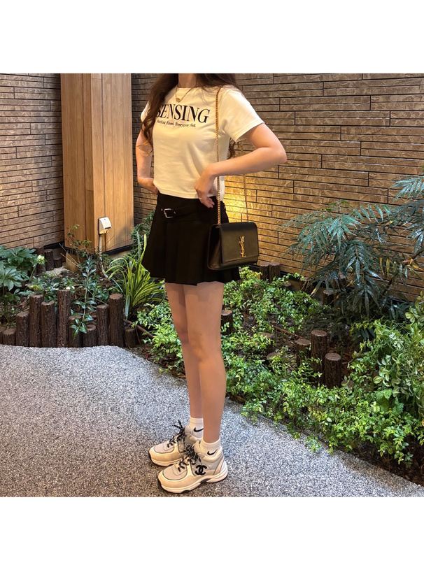 ロゴ刺繍Tシャツ