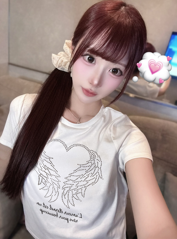 ラインストーンハートウィングロゴTシャツ