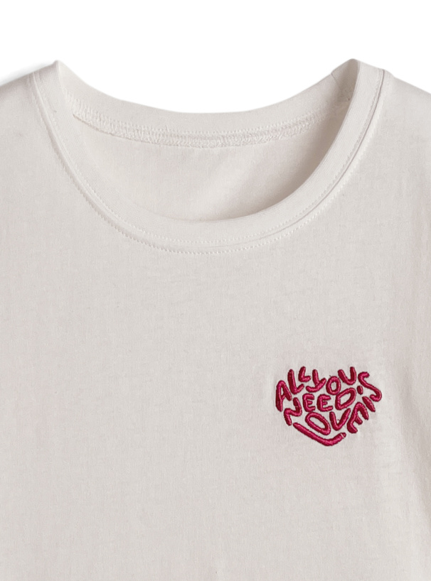ハートロゴ刺繍Tシャツ