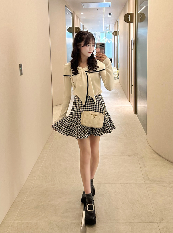 リボンモチーフ配色ニットトップス