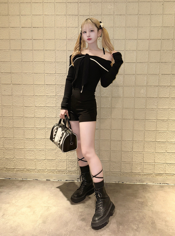 リボンモチーフ配色ニットトップス