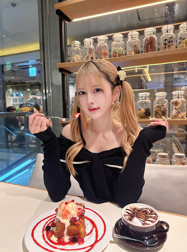 リボンモチーフ配色ニットトップス