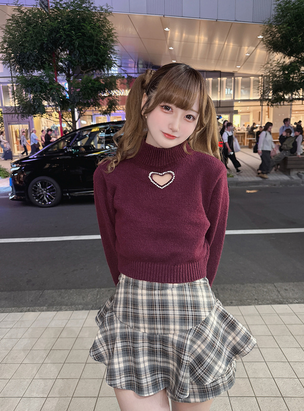 ハートカットアウトパールハイネックニットトップス[lt152