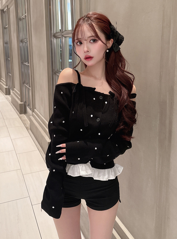 ドット柄オフショルダーニットトップス