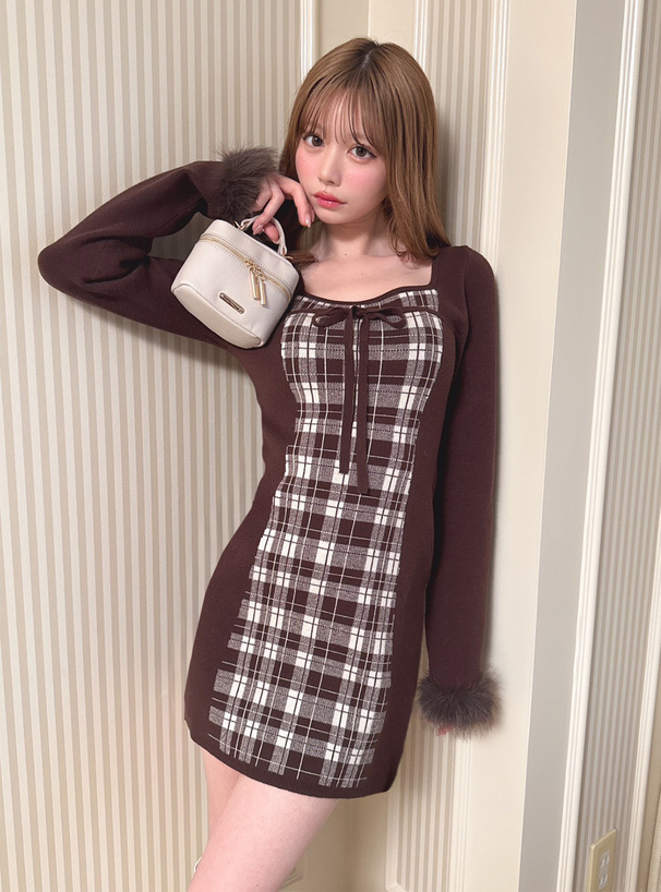 エムズグレイシー　リボンチェック柄ニットワンピース　ブラック　Ｍ エムズグレイシー リボンチェック柄ニットワンピース ブラック M 変形