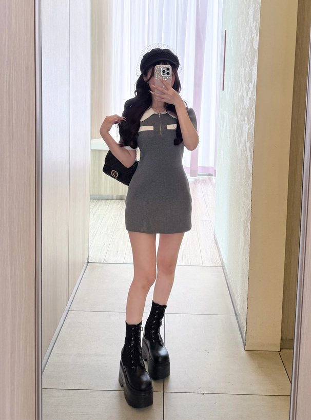 配色ハーフジップリブニットミニワンピース