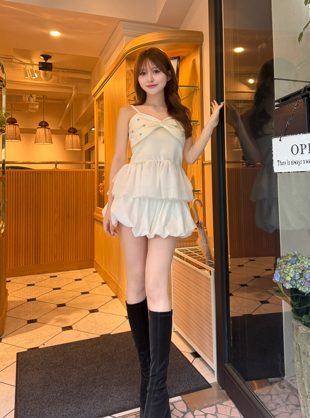 希少！未使用級✨Chloe ドッキングニットキャミソール リボン ホワイト ビッグリボンビジューペプラムフリルニットキャミソールトップス[lt186