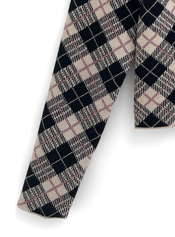 アーガイル柄パワショルニットトップス