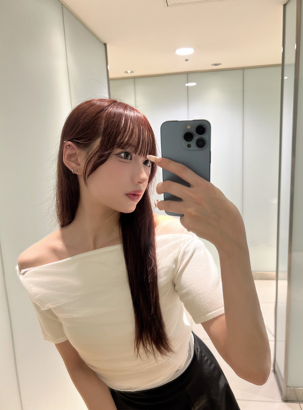オフショルチュールレイヤードニットトップス