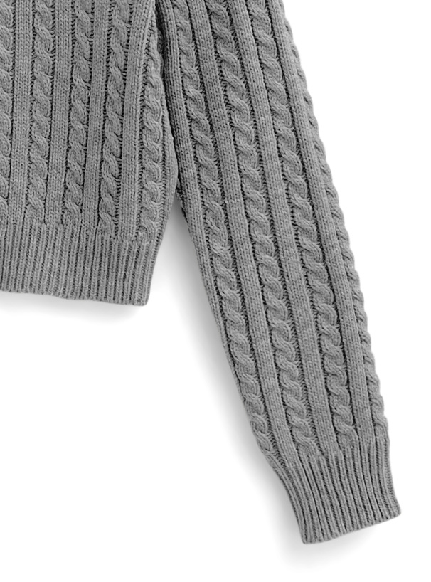 ケーブル編みショート丈ニットトップス