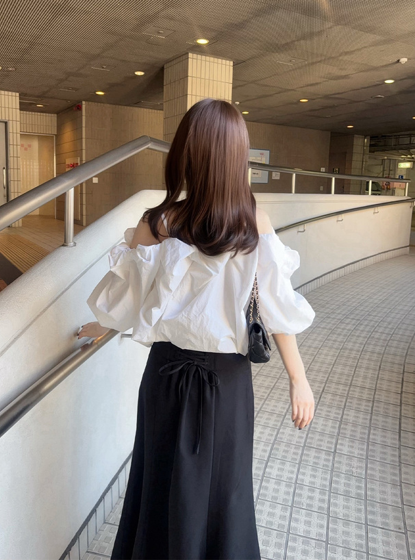 バックレースアップマーメイドスカート
