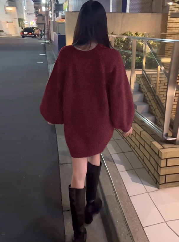 ボリュームスリーブニットワンピース