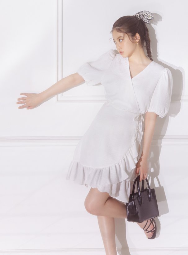 今田美桜 ウエストリボンフリルカシュクールワンピース