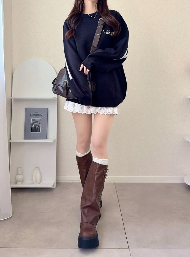 ロゴニットトップス