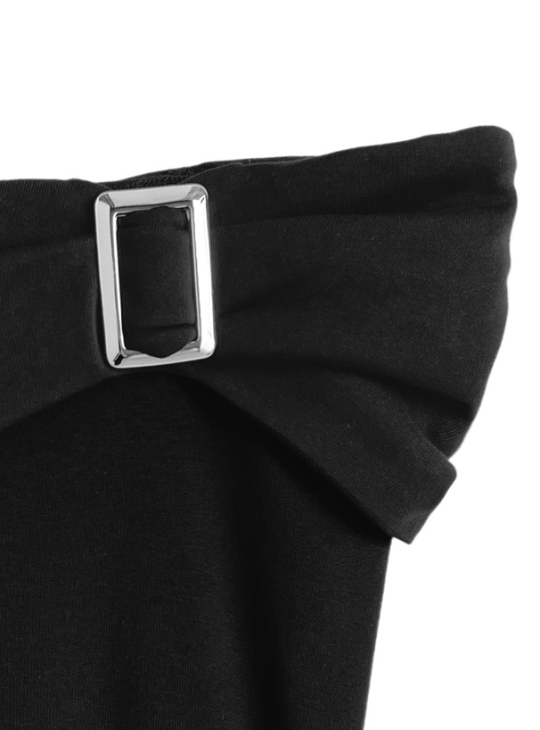 バックルオフショルダートップス