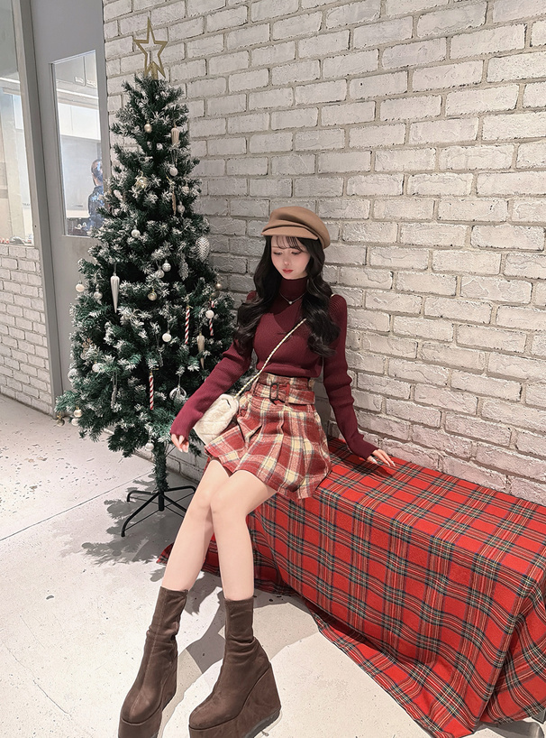 ボトルネックリブニットトップス