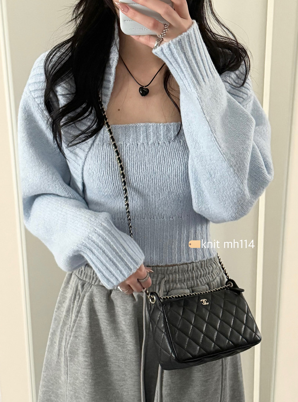 ILLIT アイリット BEB ボレロ×ベアトップニットアンサンブル