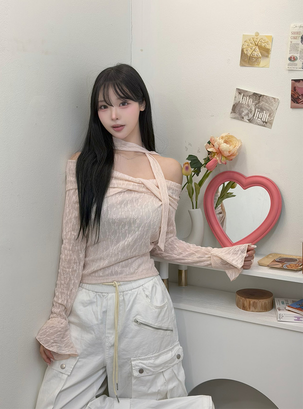 タイ付きツイストオフショルダーレーストップス