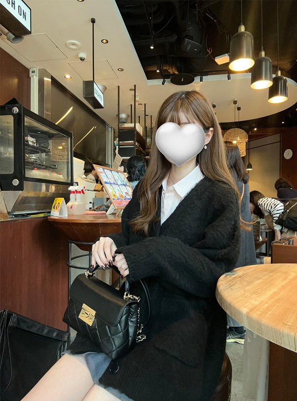 Vネックオーバーニットカーディガン