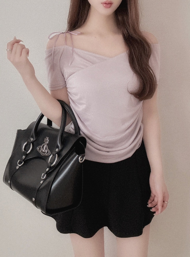 リボンショルダーラメカシュクールトップス