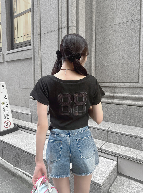 スタッズベルト付きダメージショートデニムパンツ