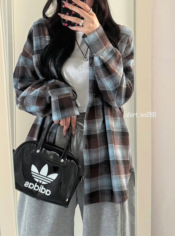 オーバーサイズチェック柄シャツ